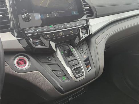 Used 2018 Honda Odyssey EX-L image 15