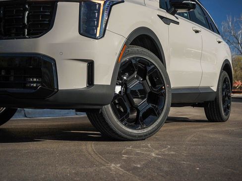 New 2026 Kia Sorento SX image 6