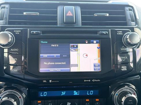 Used 2019 Toyota 4Runner Limited AWD/4WD image 28