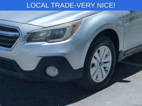 Used 2018 Subaru Outback 2.5i Premium AWD/4WD image 9