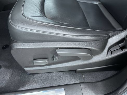 Used 2021 Chevrolet Colorado ZR2 AWD/4WD image 14