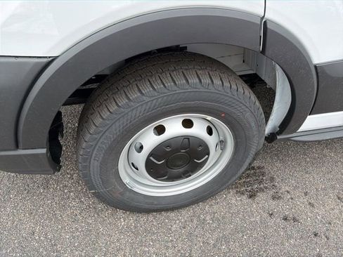 New 2026 Ford Transit 250 148 Medium Roof w/ Load Area Protection Package image 10