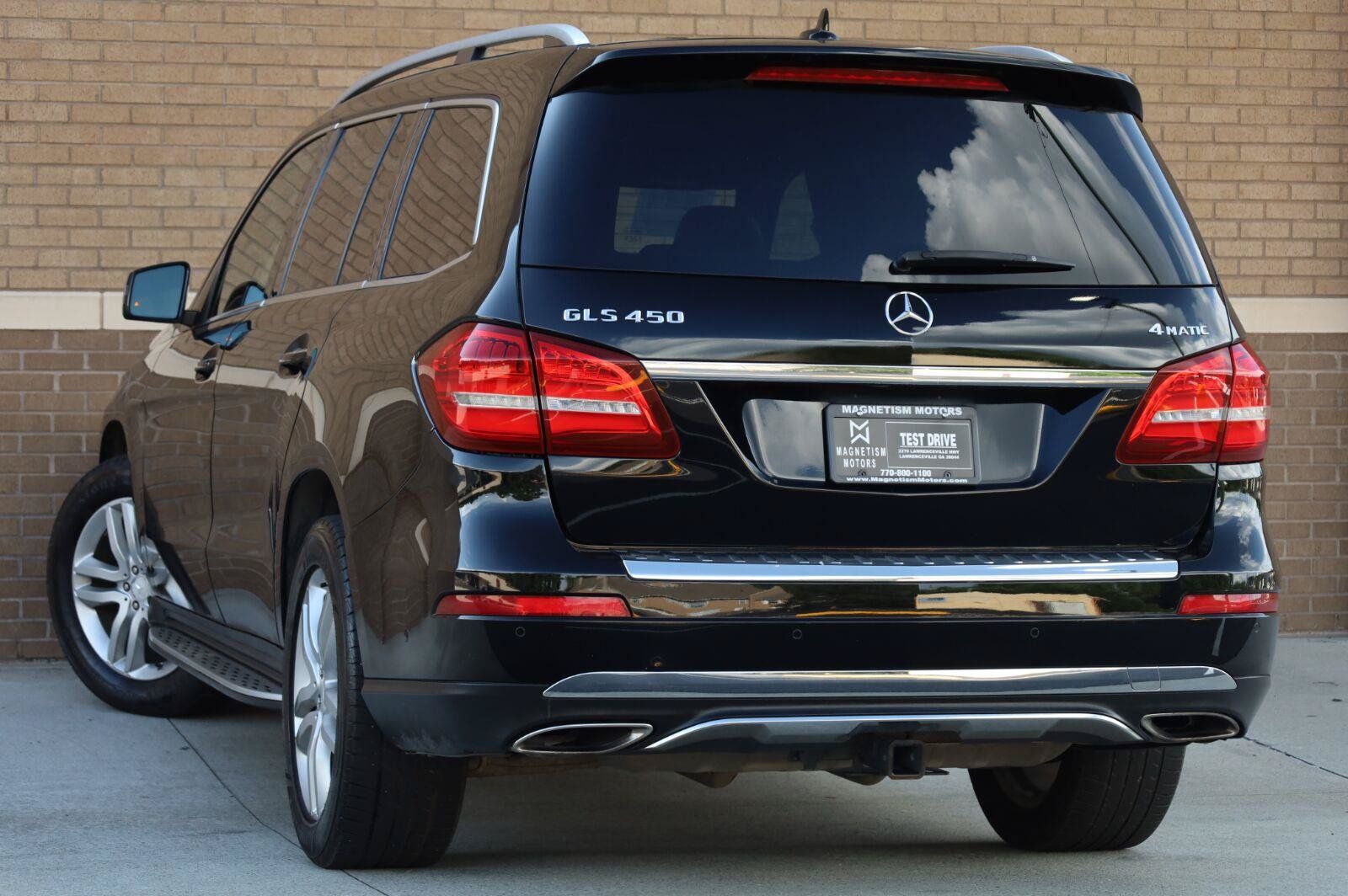 Used 2017 Mercedes-Benz GLS 450 4MATIC image 8