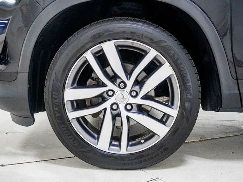 Used 2016 Honda Pilot Elite image 17
