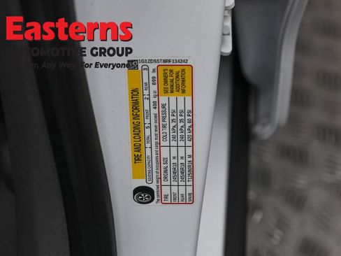 Used 2024 Chevrolet Malibu LT image 35