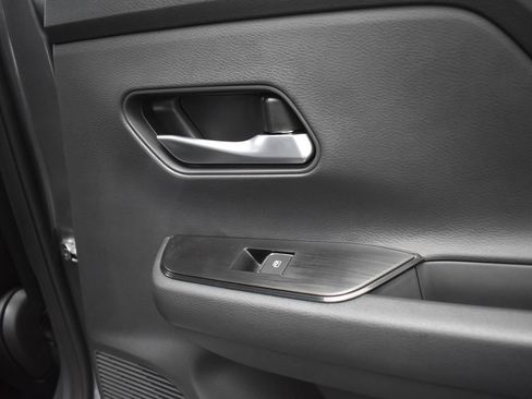 New 2026 Nissan Kicks SR w/ Illumination Package image 19