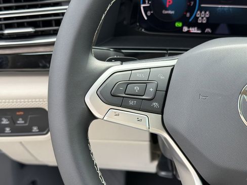New 2026 Volkswagen Atlas SEL AWD/4WD image 28