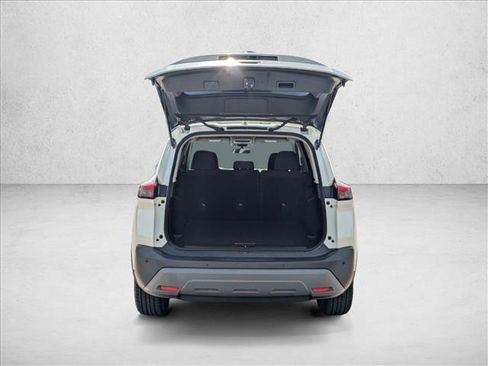 Used 2023 Nissan Rogue S FWD image 6
