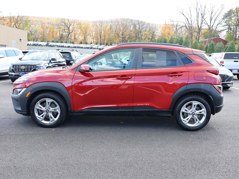 Used 2022 Hyundai Kona SEL w/ Convenience Package image 4
