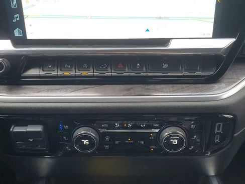 Used 2023 Chevrolet Silverado 1500 LTZ image 35