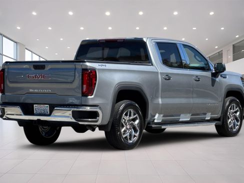 Used 2025 GMC Sierra 1500 SLT w/ SLT Premium Plus Package AWD/4WD image 4
