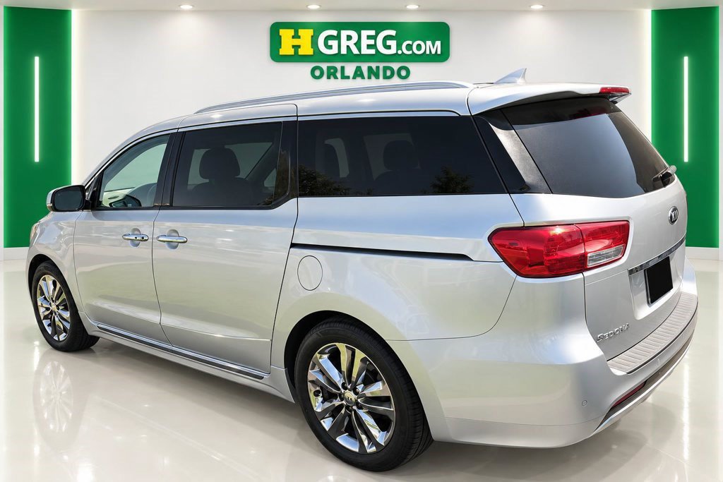 Used 2018 Kia Sedona SX Limited FWD image 2