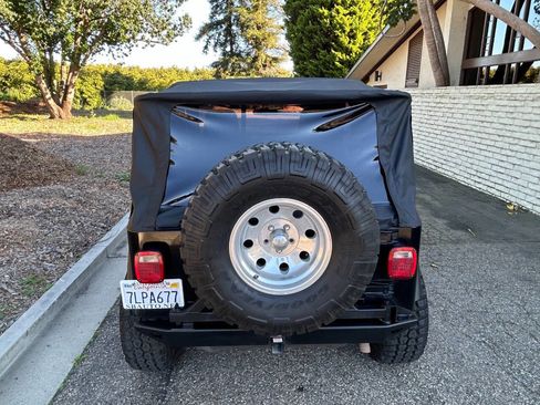 Used 2004 Jeep Wrangler Sport image 19