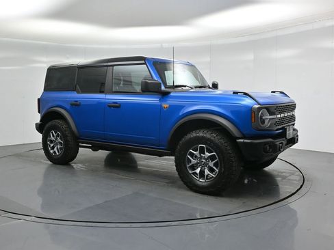 Certified 2025 Ford Bronco Badlands image 24