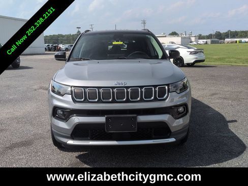 Used 2022 Jeep Compass Limited AWD/4WD image 4