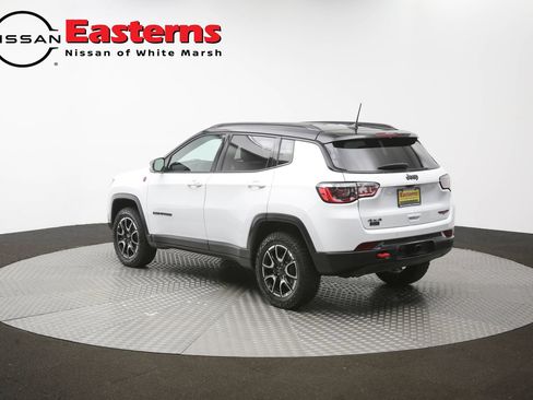 Used 2025 Jeep Compass Trailhawk w/ Trailer Tow Group AWD/4WD image 62