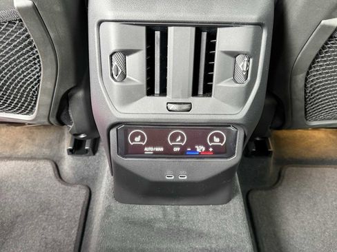 New 2025 BMW X3 xDrive30i w/ Premium Package image 31