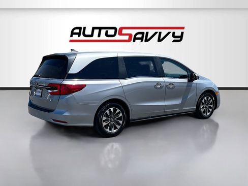 Used 2024 Honda Odyssey EX-L image 7