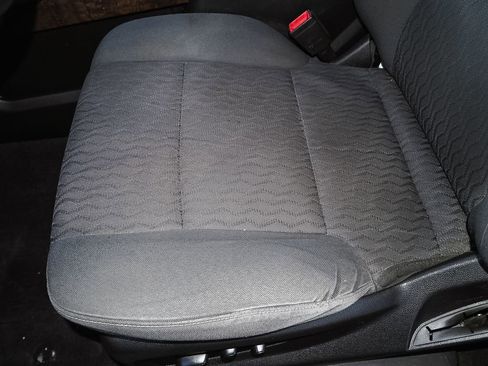 Used 2019 Chevrolet Tahoe LS image 25