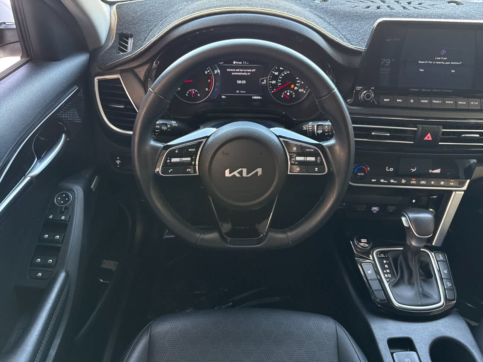 Used 2022 Kia Seltos SX w/ Sunroof Package AWD/4WD image 15