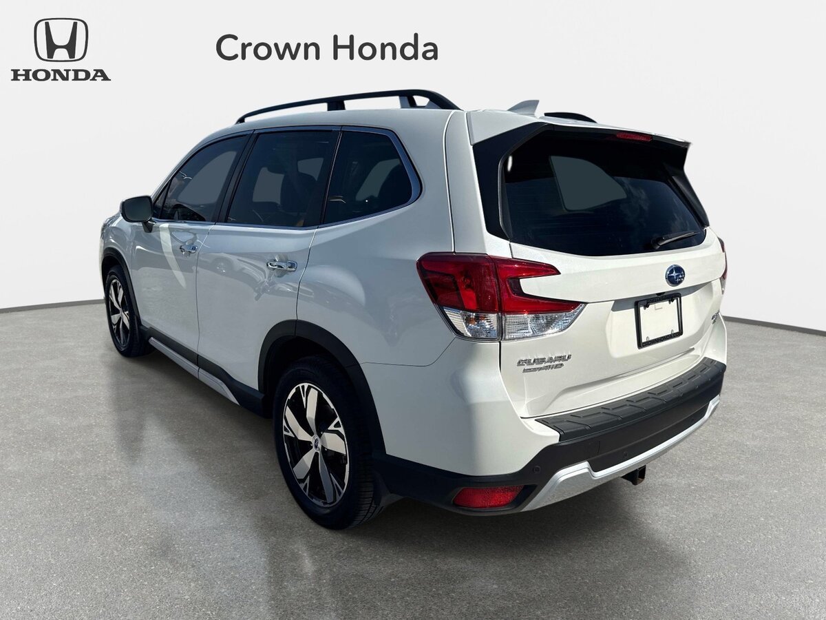 Used 2019 Subaru Forester Touring w/ Popular Package #3 AWD/4WD image 3