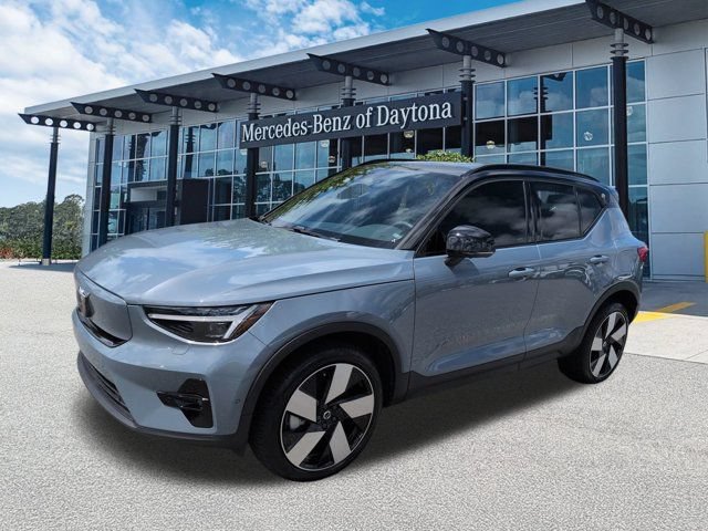 Used 2023 Volvo XC40 Recharge Ultimate w/ Protection Package Premier AWD/4WD image 8