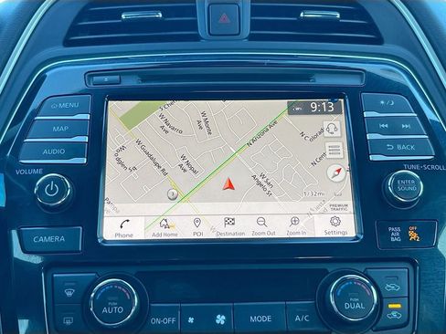 Used 2021 Nissan Maxima SR w/ Sport Mat Group FWD image 13
