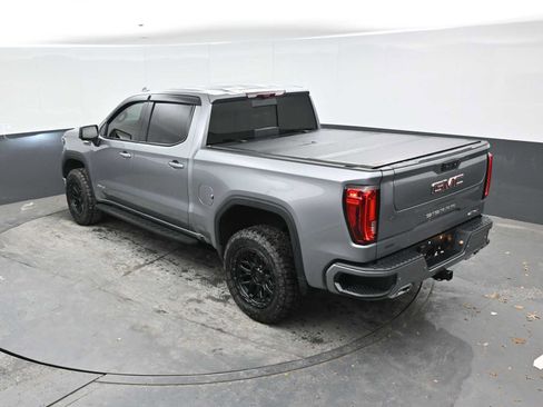 Used 2025 GMC Sierra 1500 AT4 w/ AT4 Premium Package AWD/4WD image 12