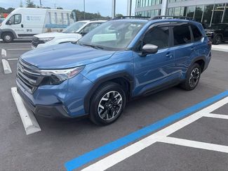 Used 2025 Subaru Forester Premium w/ Convenience Package #1 AWD/4WD video 1