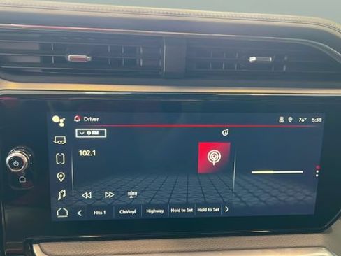 Used 2024 GMC Sierra 1500 Denali AWD/4WD image 13