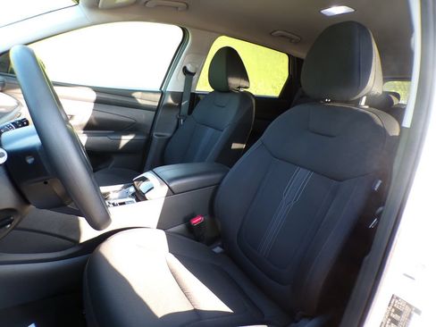 Used 2025 Hyundai Tucson SEL AWD/4WD image 13