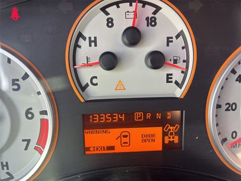 Used 2010 Nissan Titan PRO-4X w/ Pro-4x Premium Utility Pkg image 20