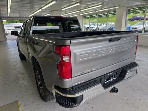 Certified 2023 Chevrolet Silverado 1500 LT AWD/4WD image 3