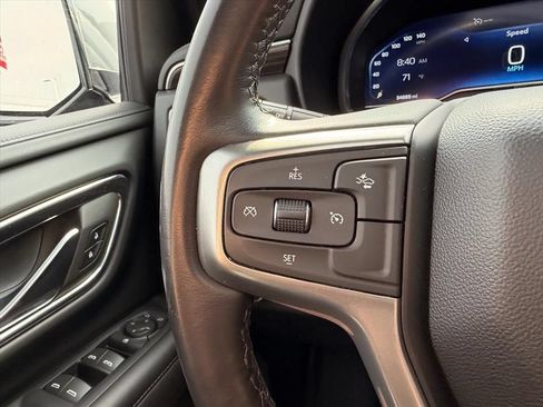 Used 2023 Chevrolet Tahoe LT AWD/4WD image 18