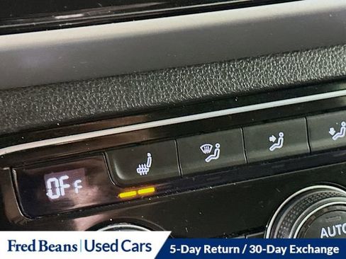 Used 2023 Volkswagen Atlas SE w/ Black Wheel Package image 20