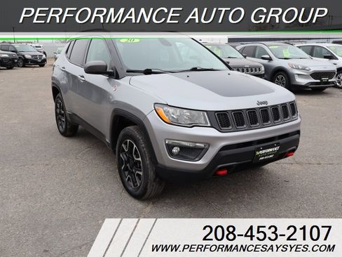 Used 2020 Jeep Compass Trailhawk image 1