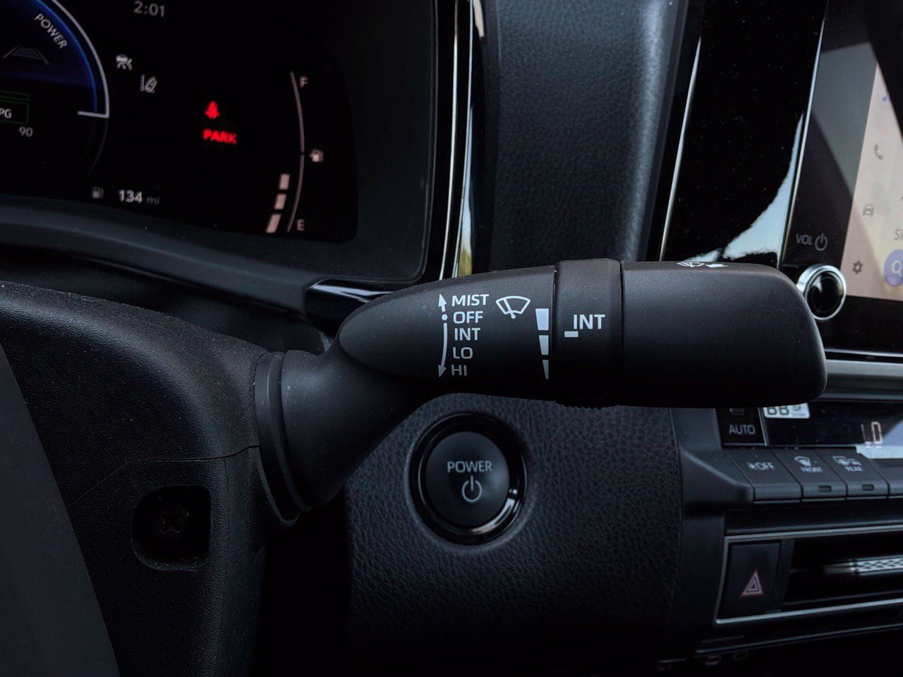 Used 2026 Toyota Camry SE FWD image 38