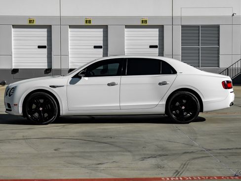 Used 2018 Bentley Flying Spur S V8 image 6