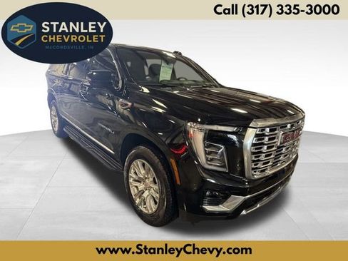 Used 2025 GMC Yukon XL Denali image 1