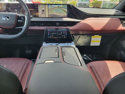 New 2026 INFINITI QX80 Autograph w/ Premium Cargo Package AWD/4WD image 14