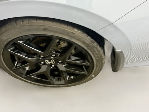 Used 2024 Honda Civic Sport image 11