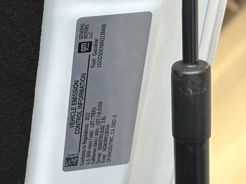 Used 2022 Chevrolet Colorado Z71 w/ Safety Package image 22