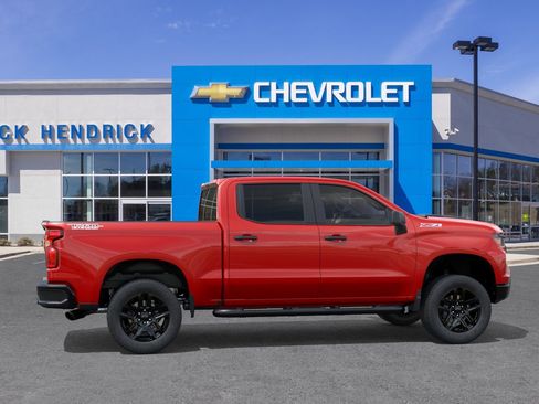 New 2026 Chevrolet Silverado 1500 Custom Trail Boss w/ Turbomax Blackout Package AWD/4WD image 7