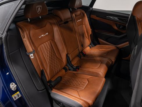 Used 2023 Lamborghini Urus S AWD/4WD image 79