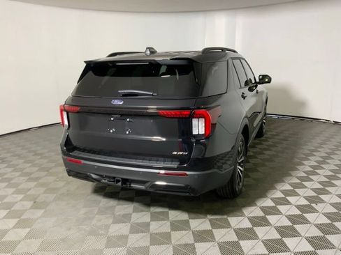 New 2026 Ford Explorer ST-Line AWD/4WD image 7