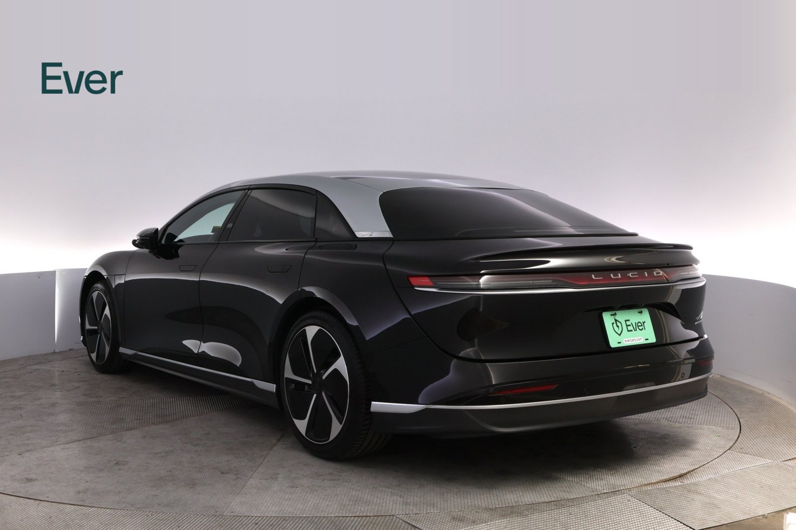 Used 2023 Lucid Air Touring AWD/4WD image 17