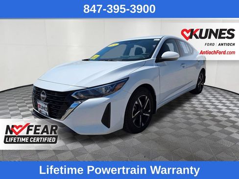 Used 2024 Nissan Sentra SV FWD image 3
