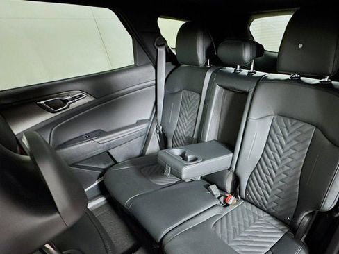 New 2026 Kia Sportage X-Line image 25