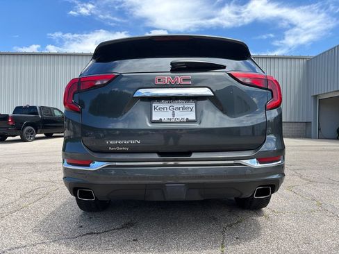 Used 2018 GMC Terrain Denali w/ Advanced Safety Package FWD image 7
