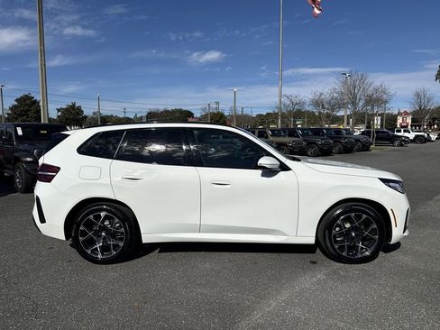 Used 2025 BMW X3 xDrive30i w/ M Sport Package image 2